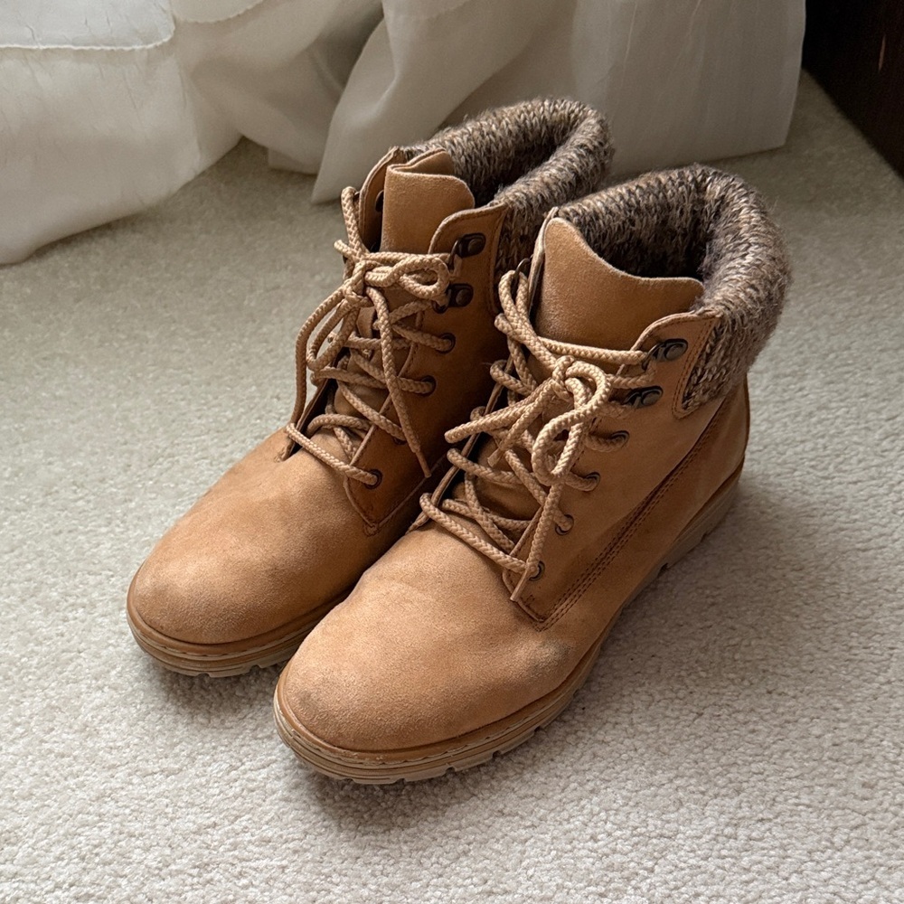 Cliffs by WHITE MOUNTAIN Tan Lace-Up Knit Collar Boots
